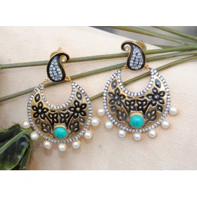 Traditional Gold Earrings