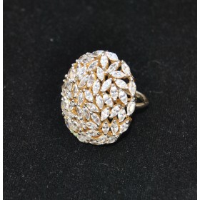 Oval Sparkling Diamond Ring