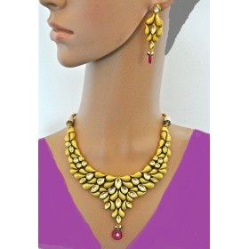 Gold Kundan Set