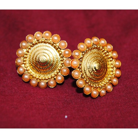 Golden Pearl Gold Stud