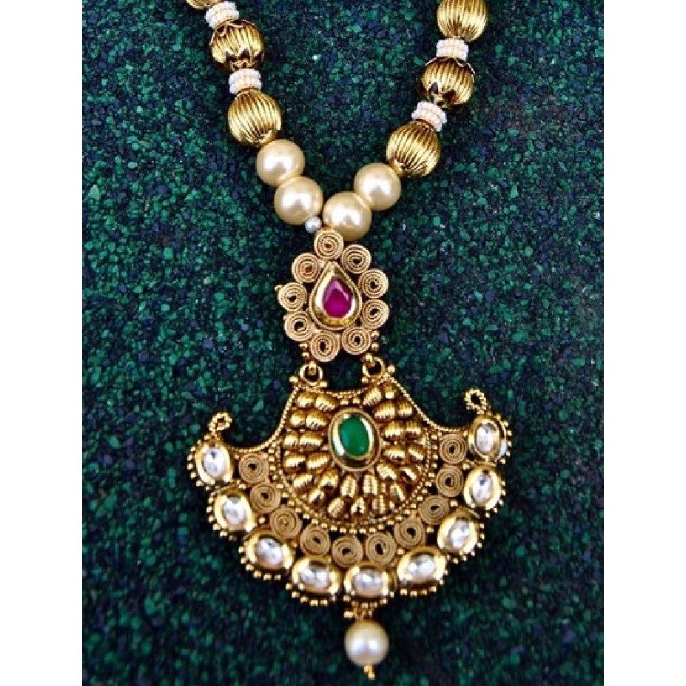 Antique Kundan Pendant Set With Beads Mala - Pendant Set With Pearl Mala Antique Kundan Pendant Set With Beads Mala - Pendant Set With Pearl Mala