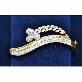 Floral Charms Diamond Bracelet